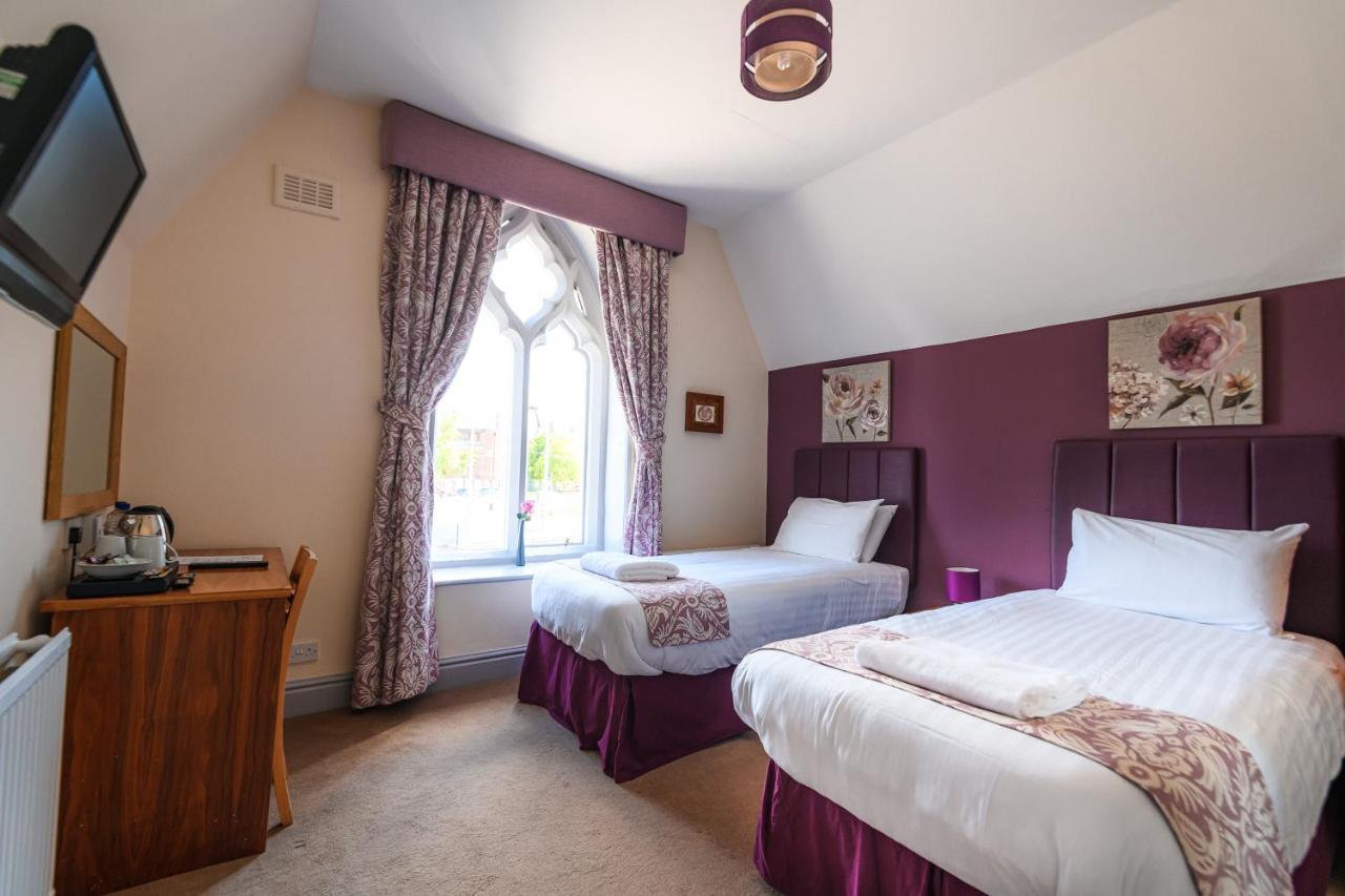 The Lemon Tree Hotel Wrexham Buitenkant foto