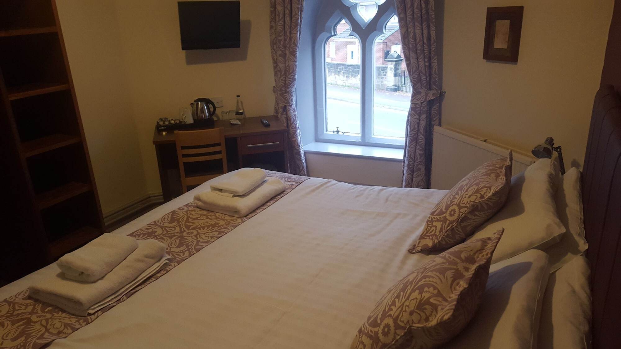 The Lemon Tree Hotel Wrexham Buitenkant foto